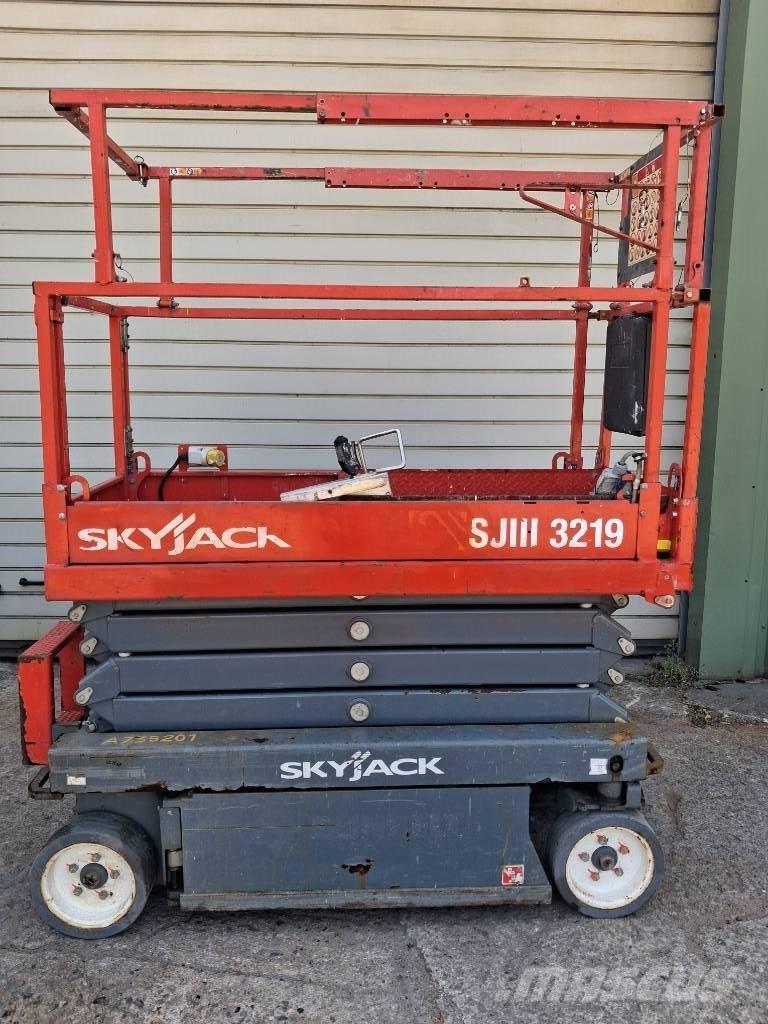 SkyJack SJ III 3219 Žirkliniai keltuvai