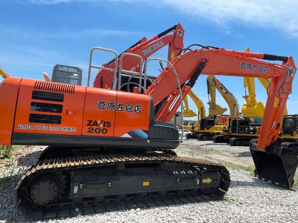Hitachi ZX 200 Vikšriniai ekskavatoriai