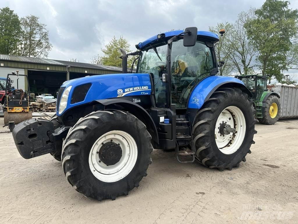 New Holland T7.235 Traktoriai