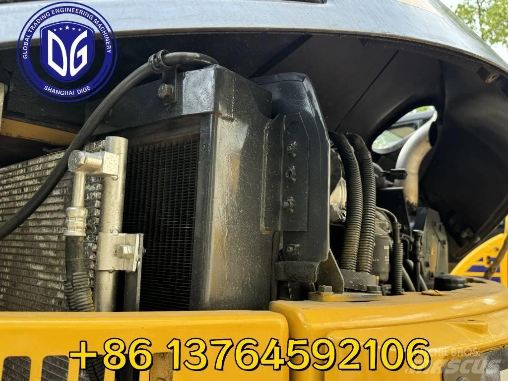 Komatsu PC78US Vikšriniai ekskavatoriai