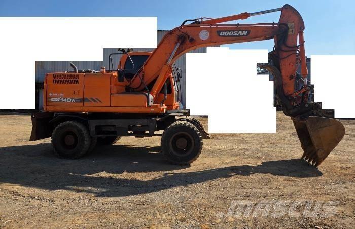 Doosan DX 140 WV-3 Ratiniai ekskavatoriai