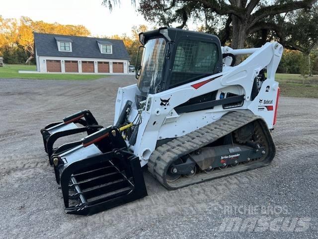 Bobcat T 870 Krautuvai su šoniniu pasukimu