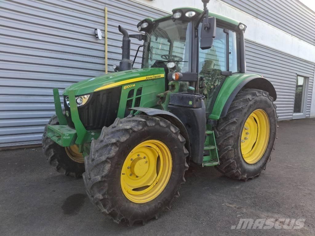 John Deere 6100M Traktoriai