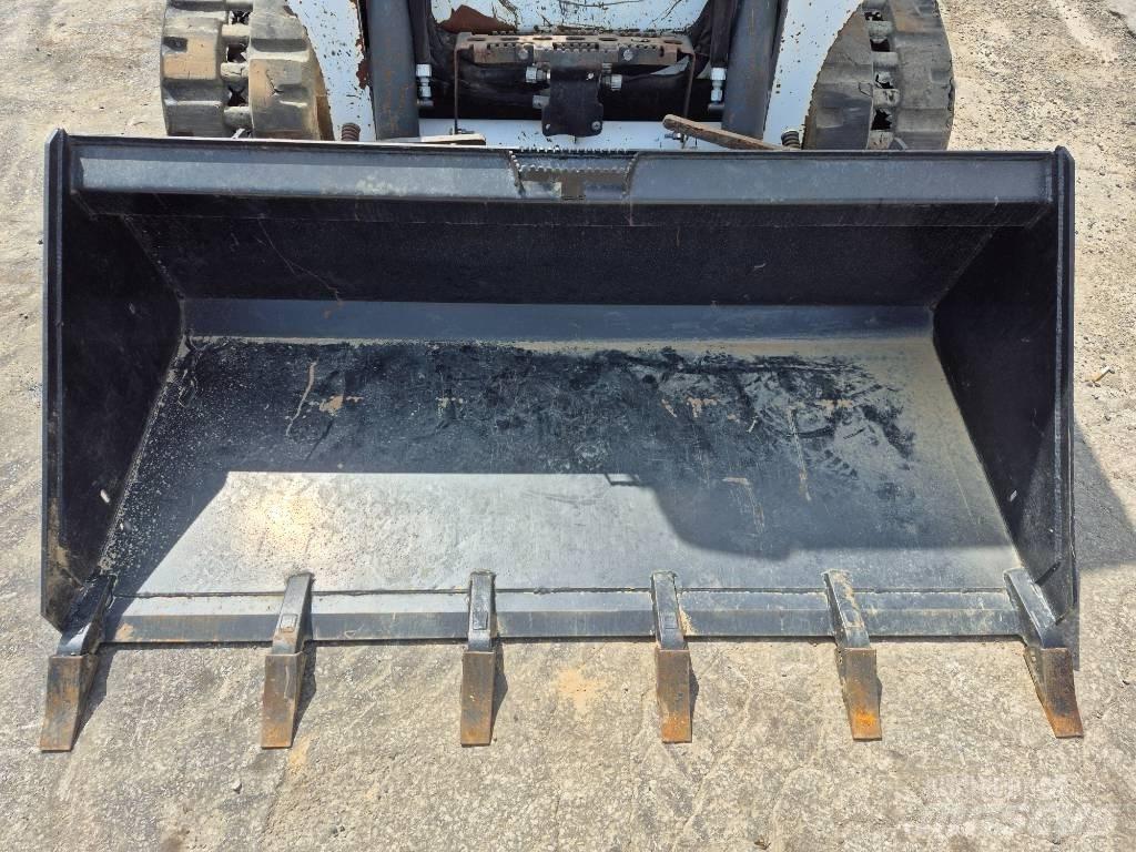 Bobcat T 590 Krautuvai su šoniniu pasukimu