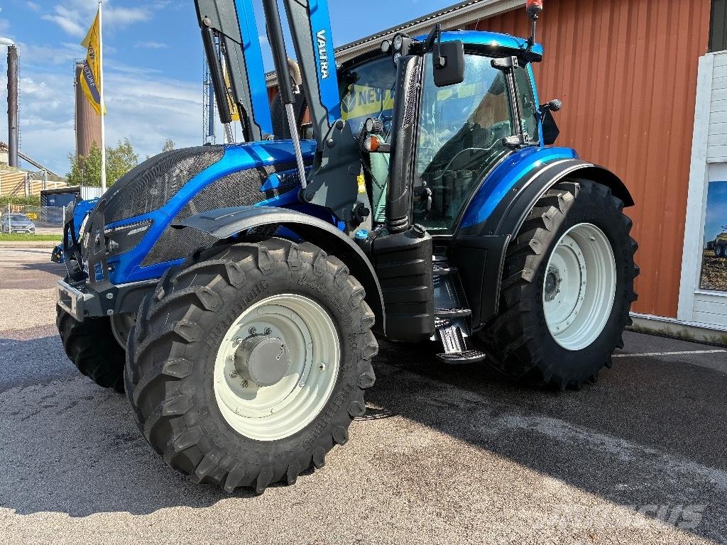 Valtra T 194 Versu Traktoriai
