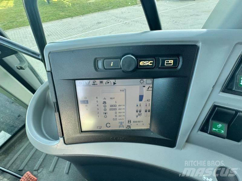 CLAAS AXION 810 Traktoriai