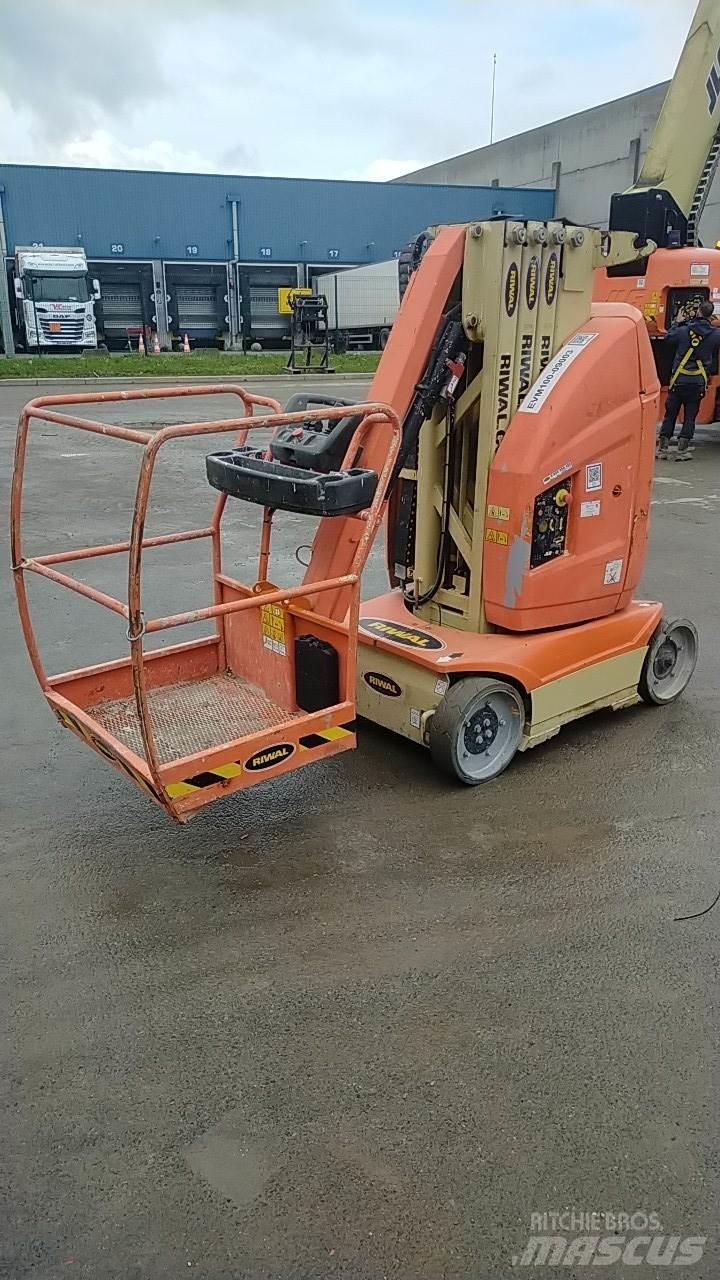 JLG T10E Kiti keltuvai ir platformos