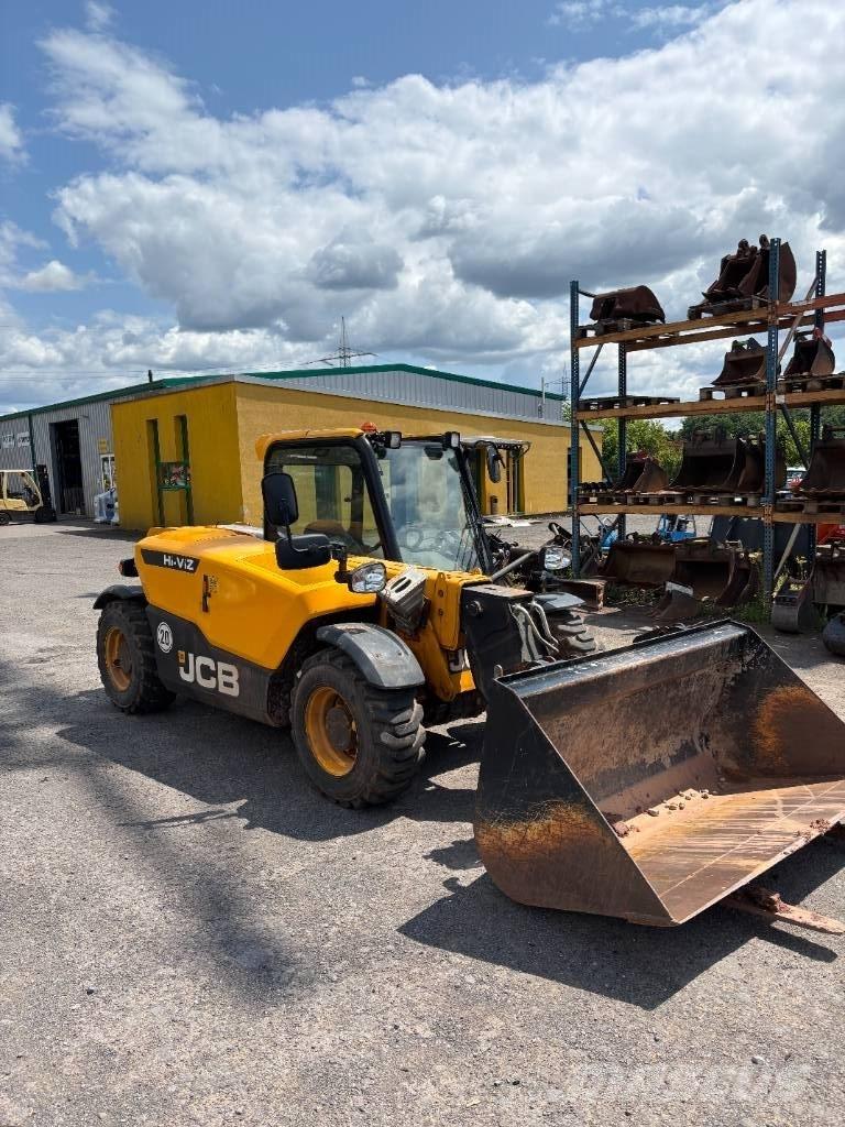 JCB 525-60 Teleskopiniai krautuvai