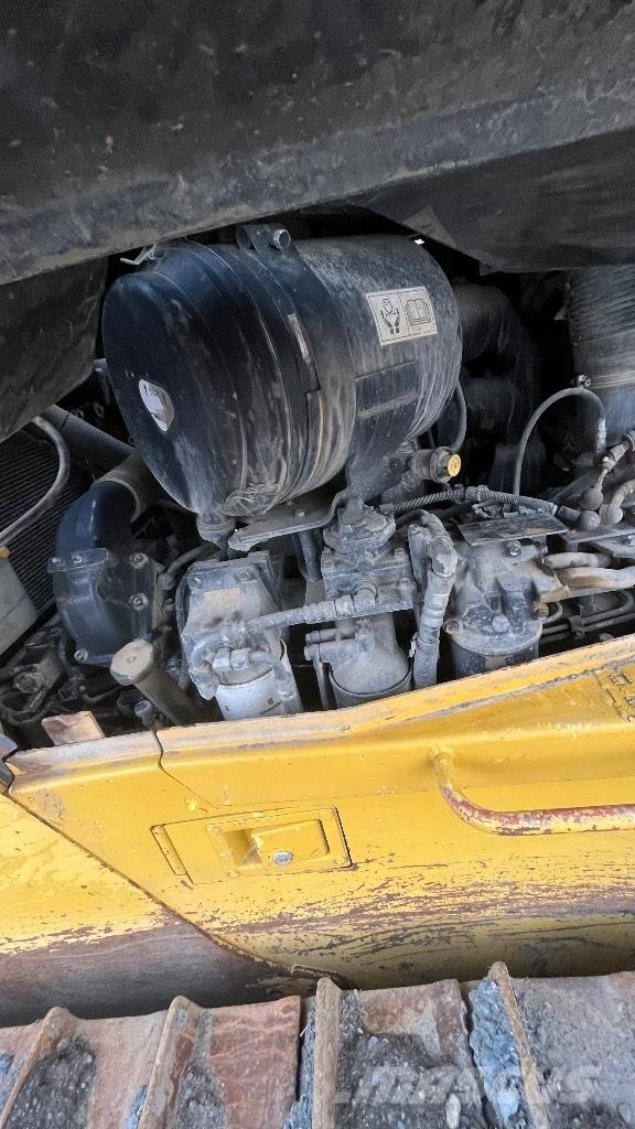 Komatsu Px85-15eu Vikšriniai buldozeriai