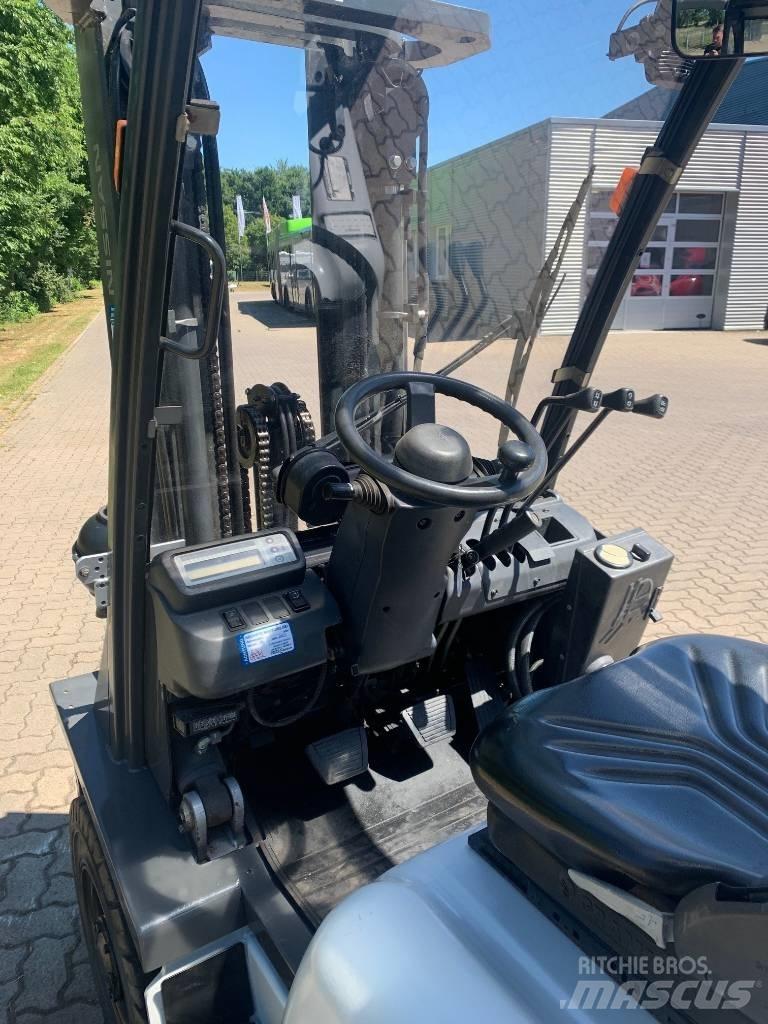 Nissan Y1D2A25Q Dyzeliniai krautuvai