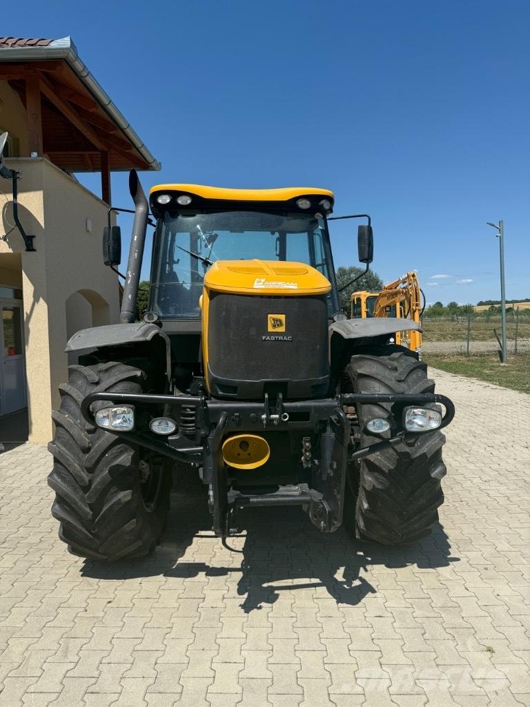 JCB JCB Fastrack3230 Traktoriai