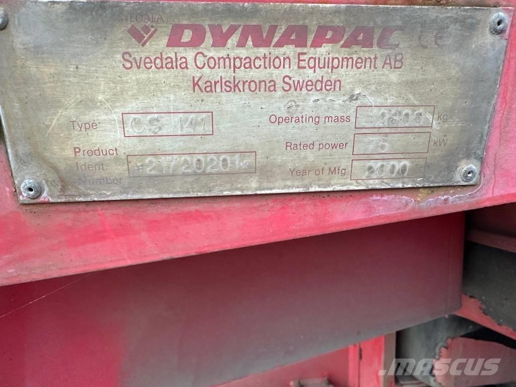 Dynapac CS 141 Porinių būgnų volai