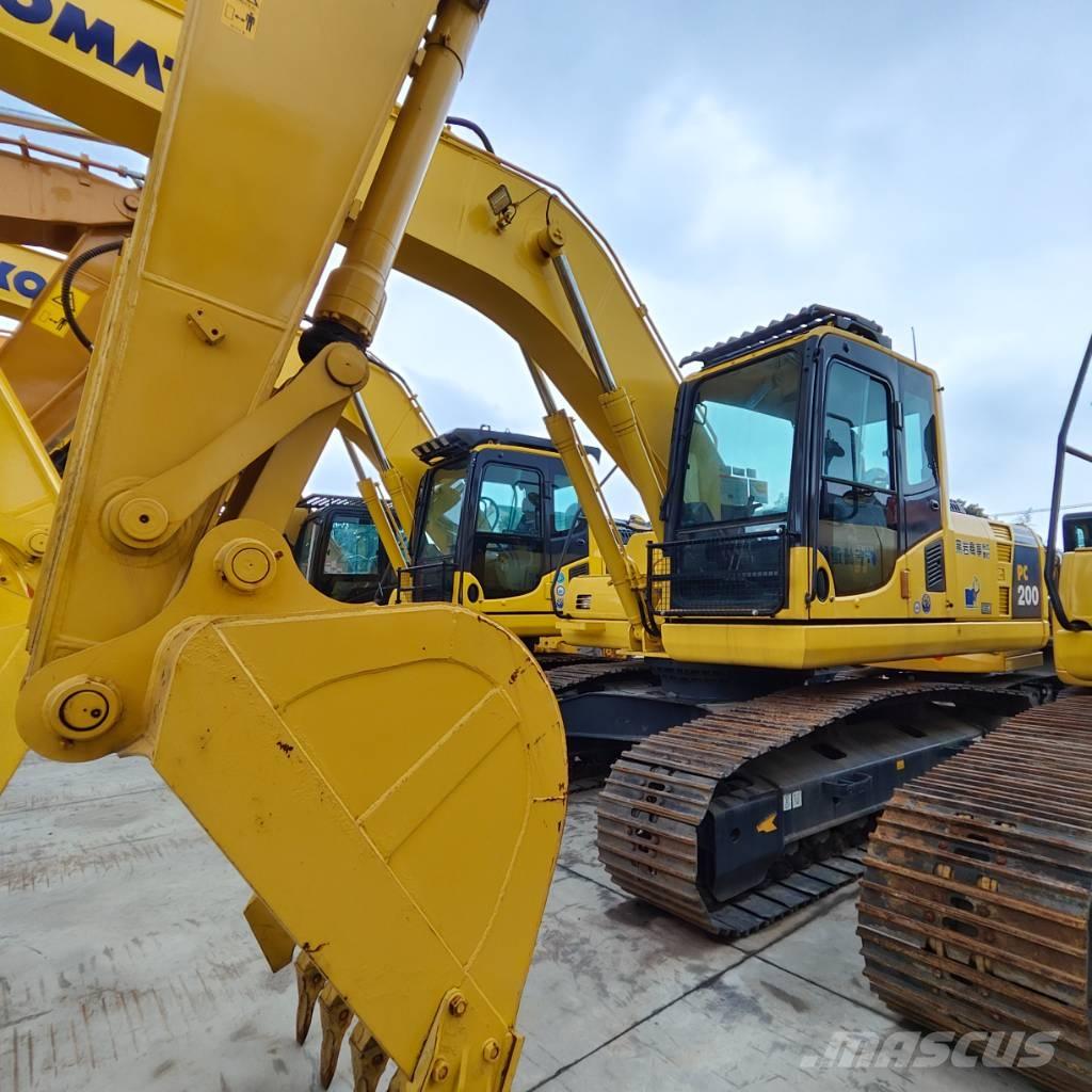 Komatsu PC 200-7 Vikšriniai ekskavatoriai