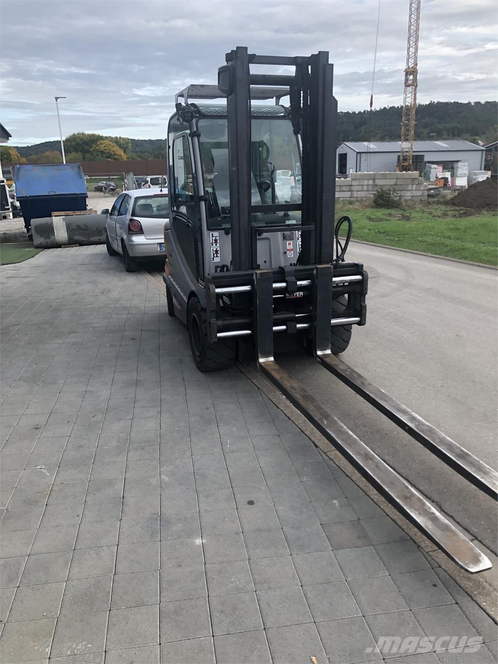 Still RX60-50/600 Elektriniai šakiniai krautuvai