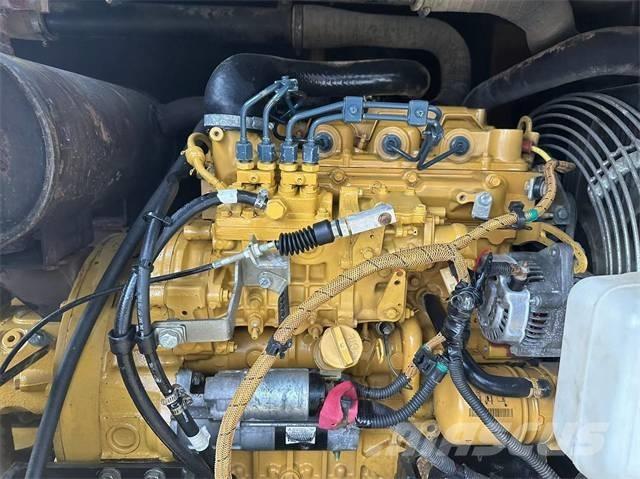 CAT 308E2 Vikšriniai ekskavatoriai