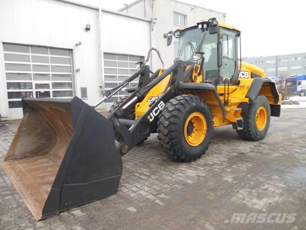 JCB 427 AGT4F Naudoti ratiniai krautuvai