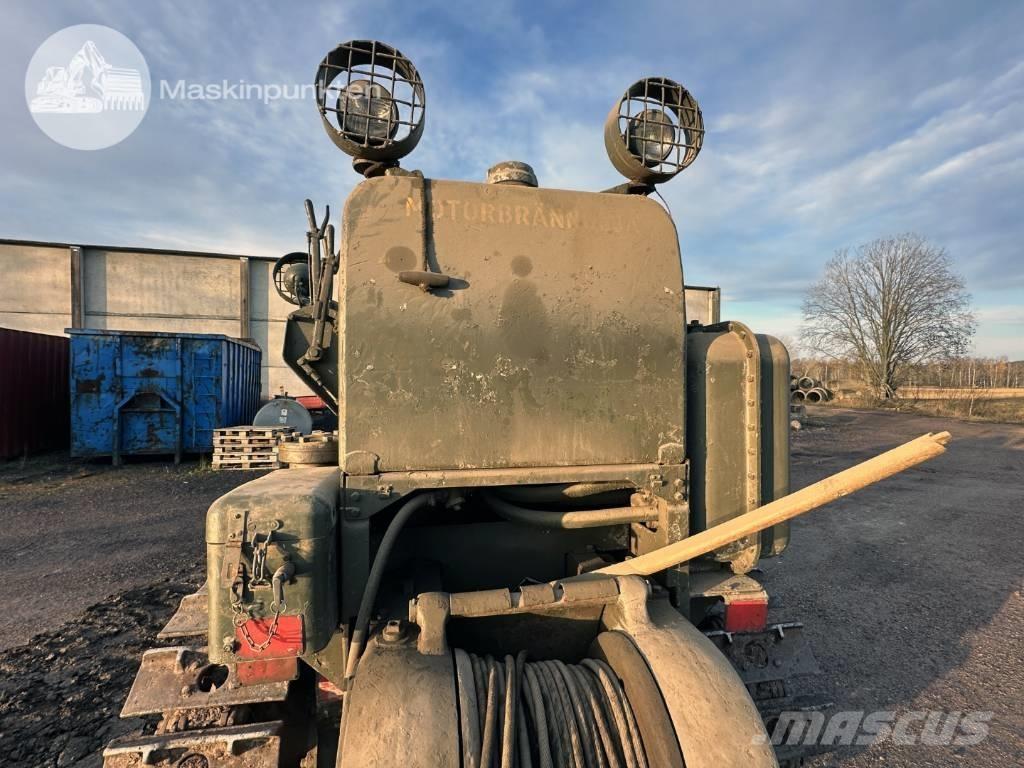 CAT 955 Vikšriniai krautuvai