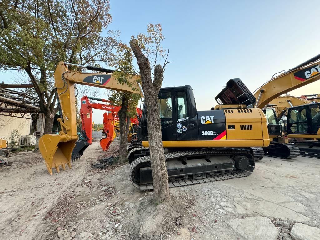 CAT 320D2L Vikšriniai ekskavatoriai