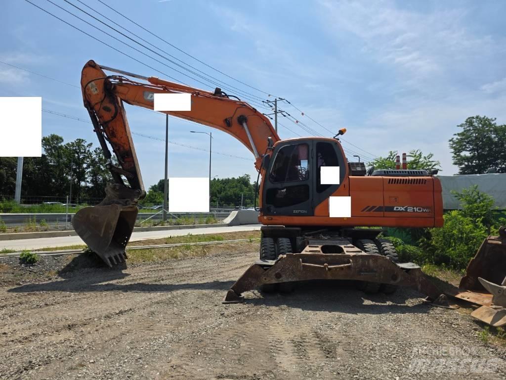 Doosan DX 210 W Ratiniai ekskavatoriai
