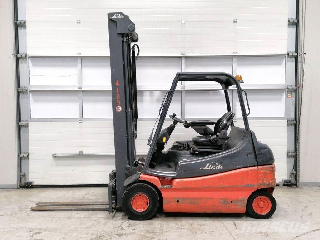 Linde E25-02 Elektriniai šakiniai krautuvai