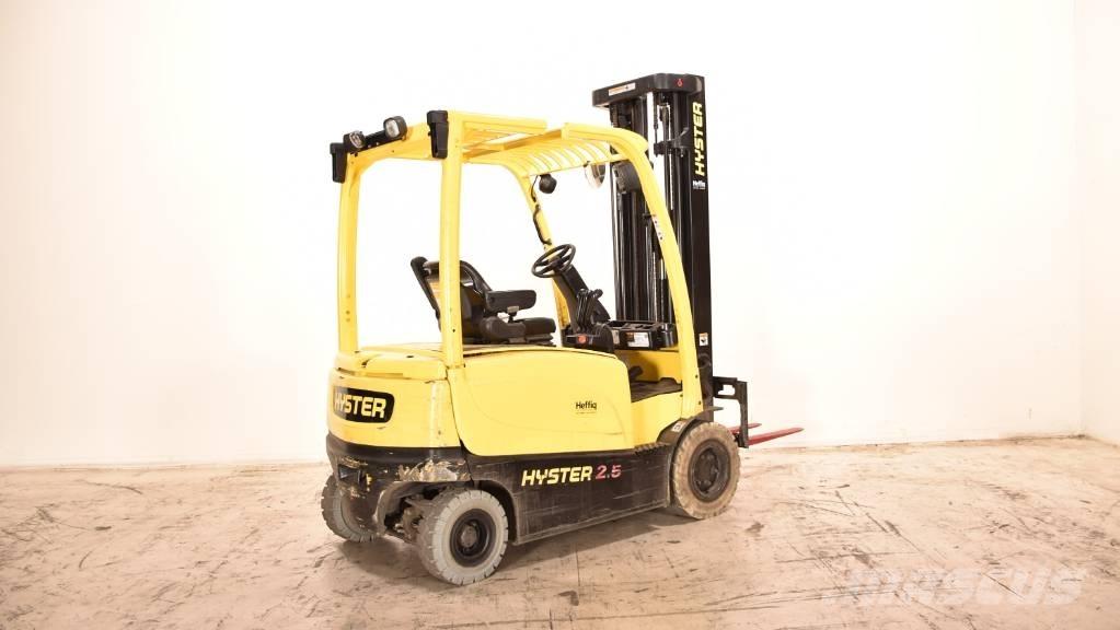 Hyster J2.5XN Elektriniai šakiniai krautuvai
