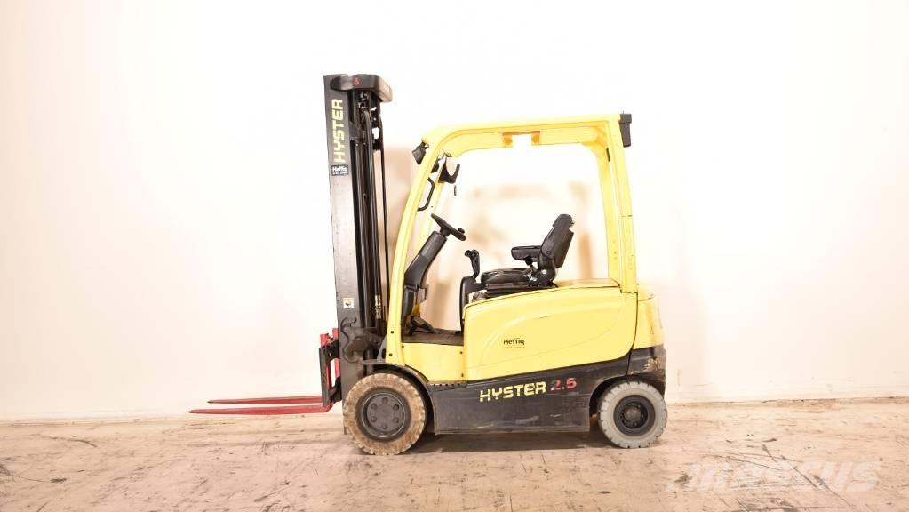 Hyster J2.5XN Elektriniai šakiniai krautuvai