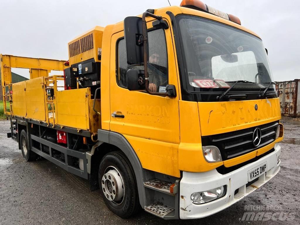 Mercedes-Benz 1318 Kita