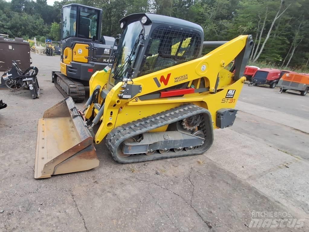 Wacker Neuson ST 31 Krautuvai su šoniniu pasukimu