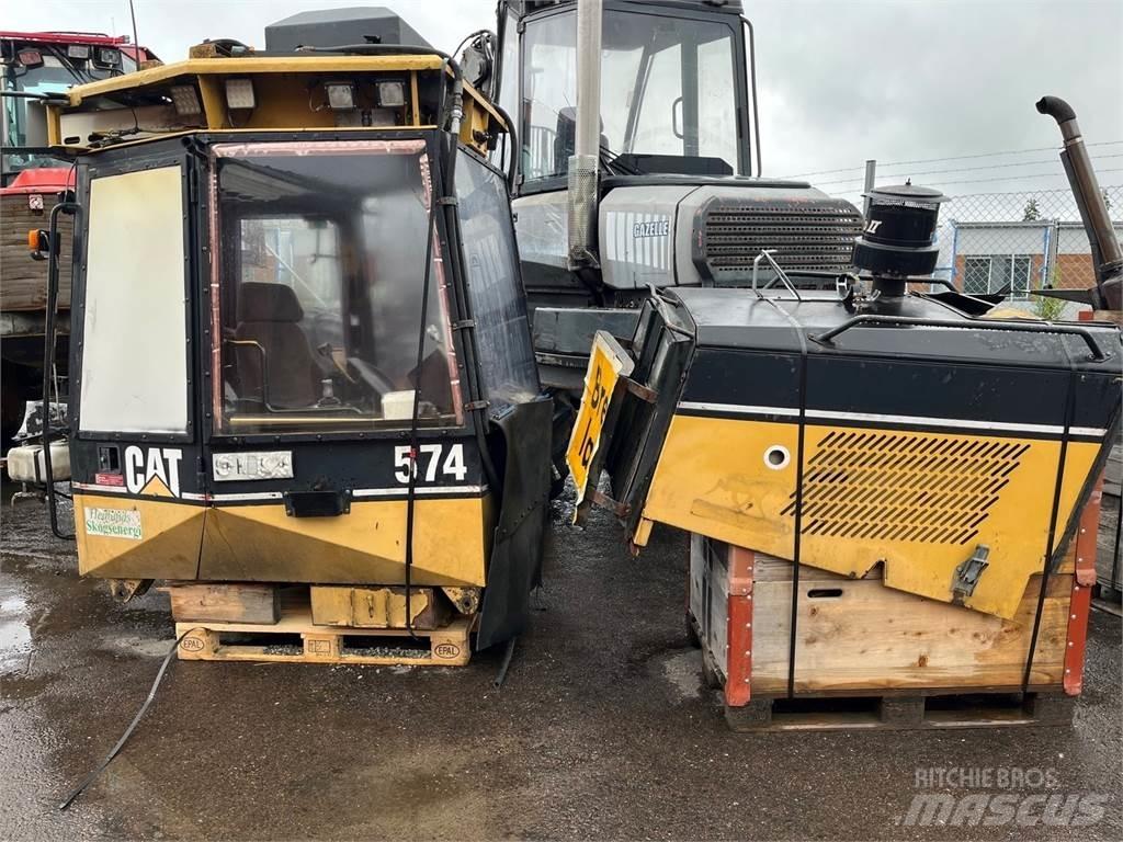 CAT 574 Naudoti miškovežiai (Forvarderiai)