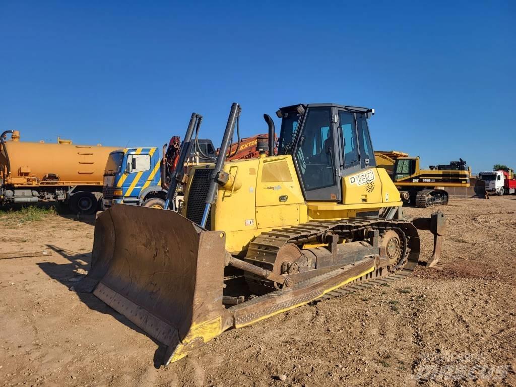 New Holland D 180 Vikšriniai buldozeriai