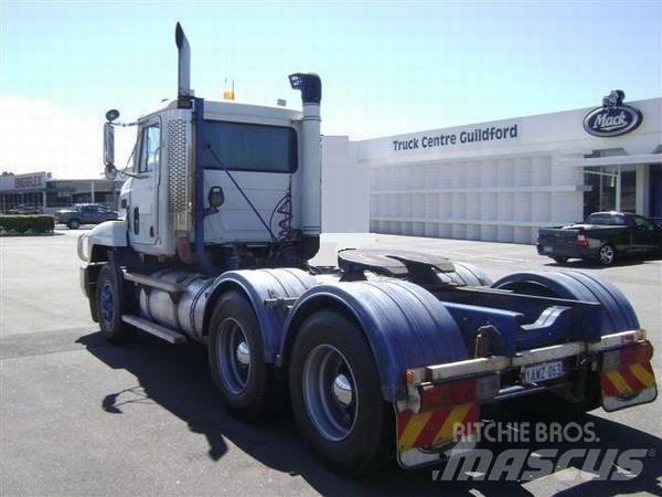 Mack Fleetliner Naudoti vilkikai