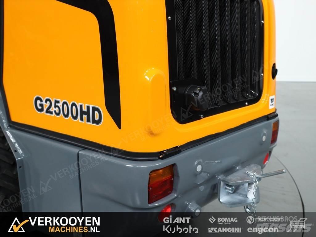 GiANT G2500 HD Naudoti ratiniai krautuvai