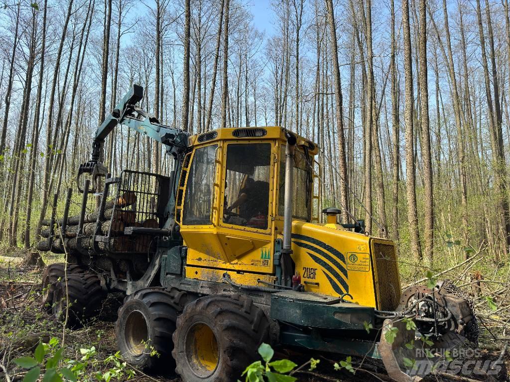 HSM 208 F Naudoti miškovežiai (Forvarderiai)