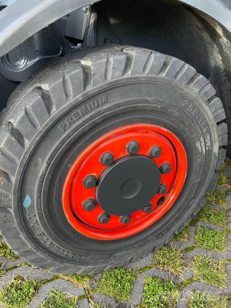 Linde H 40  CNG LPG (dujiniai) krautuvai