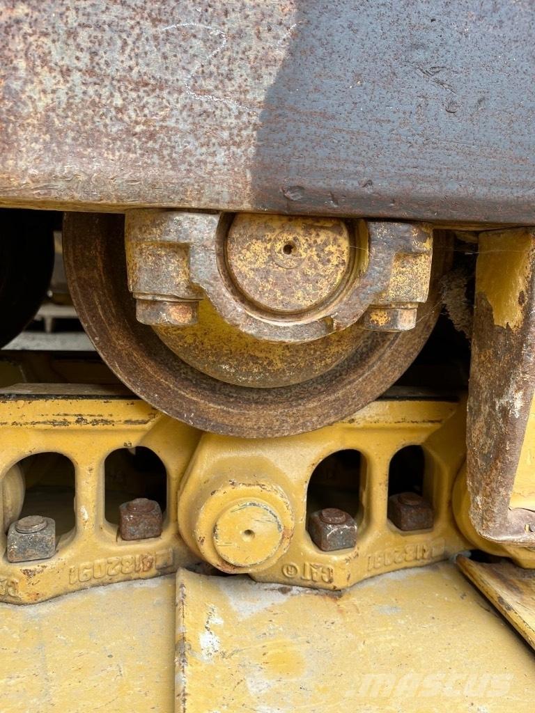 CAT D 6 T LGP Vikšriniai buldozeriai
