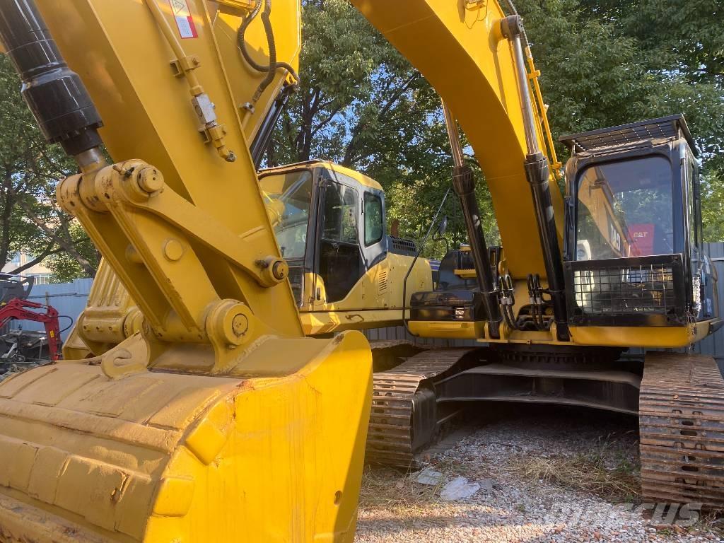 CAT 325 CL Vikšriniai ekskavatoriai