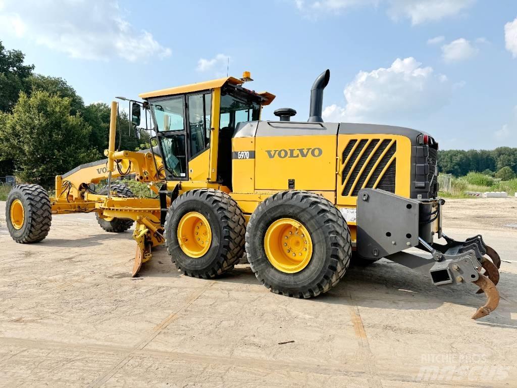 Volvo G970 + RIPPER Greideriai