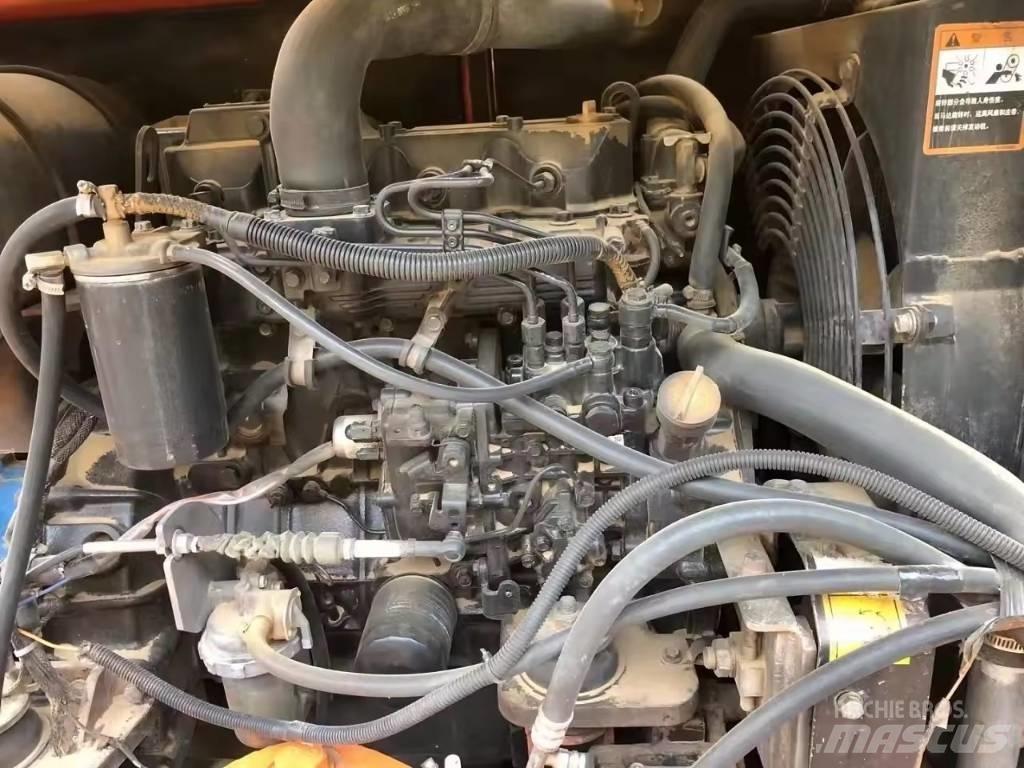 Doosan DH 80 Vidutinės galios ekskavatoriai 7-12 t