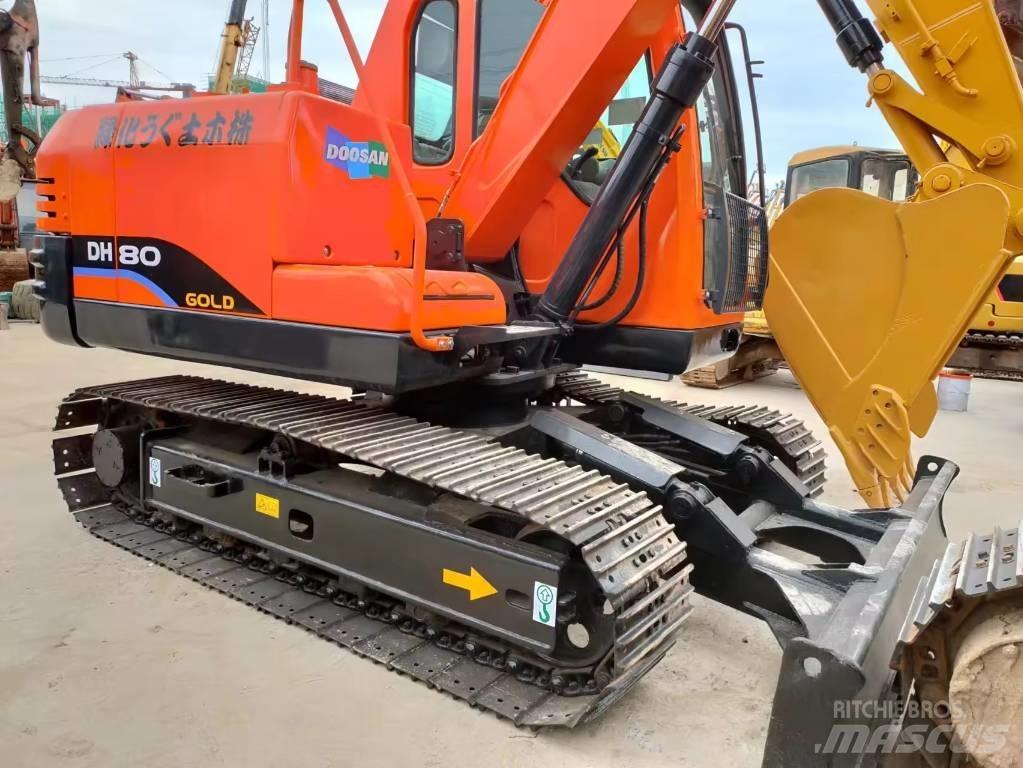 Doosan DH 80 Vidutinės galios ekskavatoriai 7-12 t