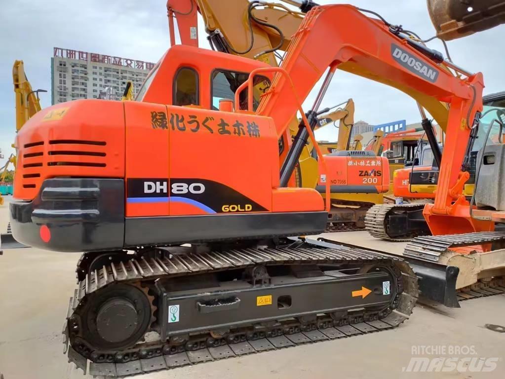 Doosan DH 80 Vidutinės galios ekskavatoriai 7-12 t