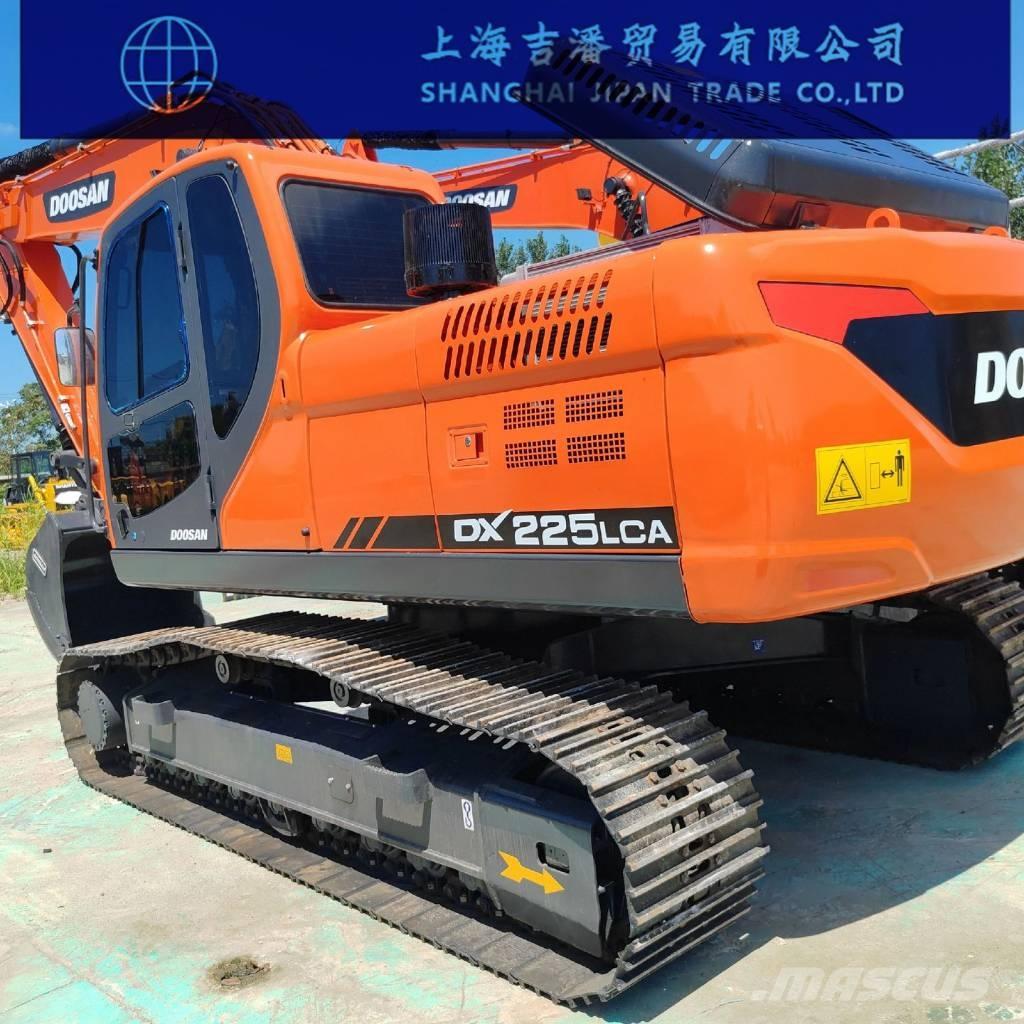 Doosan DX 225 Vikšriniai ekskavatoriai