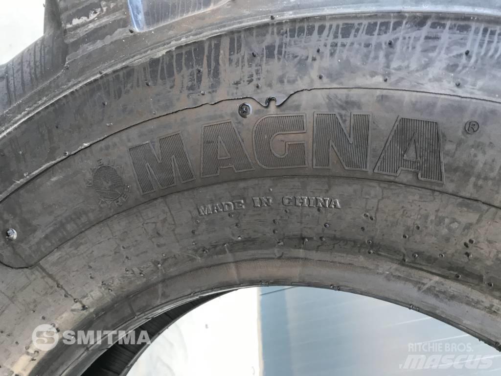  Magna 1400 x 24 Vikšrai, grandinės ir važiuoklės