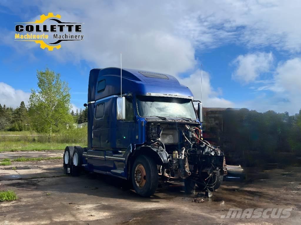 Volvo VNL 64 Naudoti vilkikai