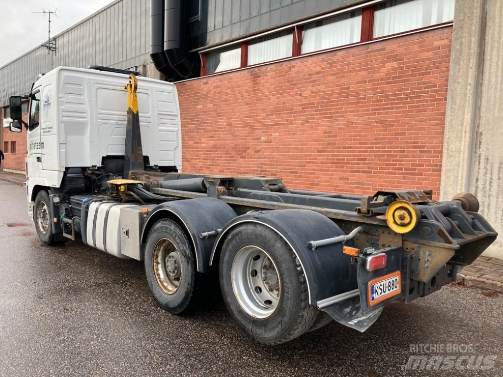 Volvo FH 550 Sunkvežimiai su keliamuoju kabliu