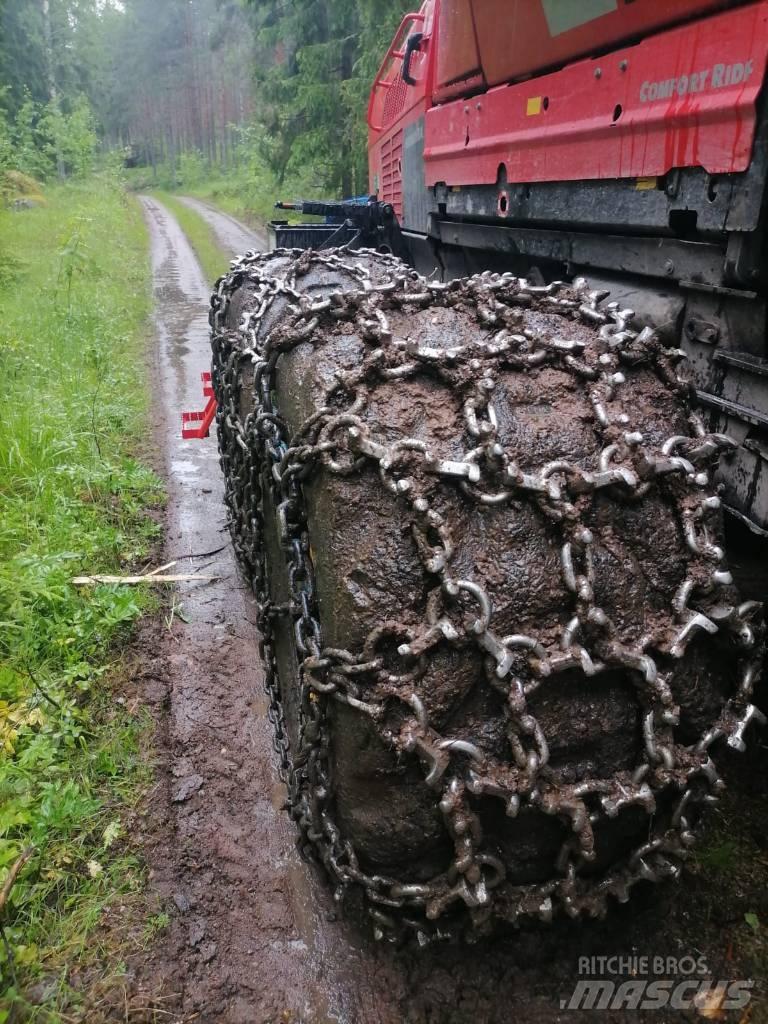 Komatsu 845 Naudoti miškovežiai (Forvarderiai)
