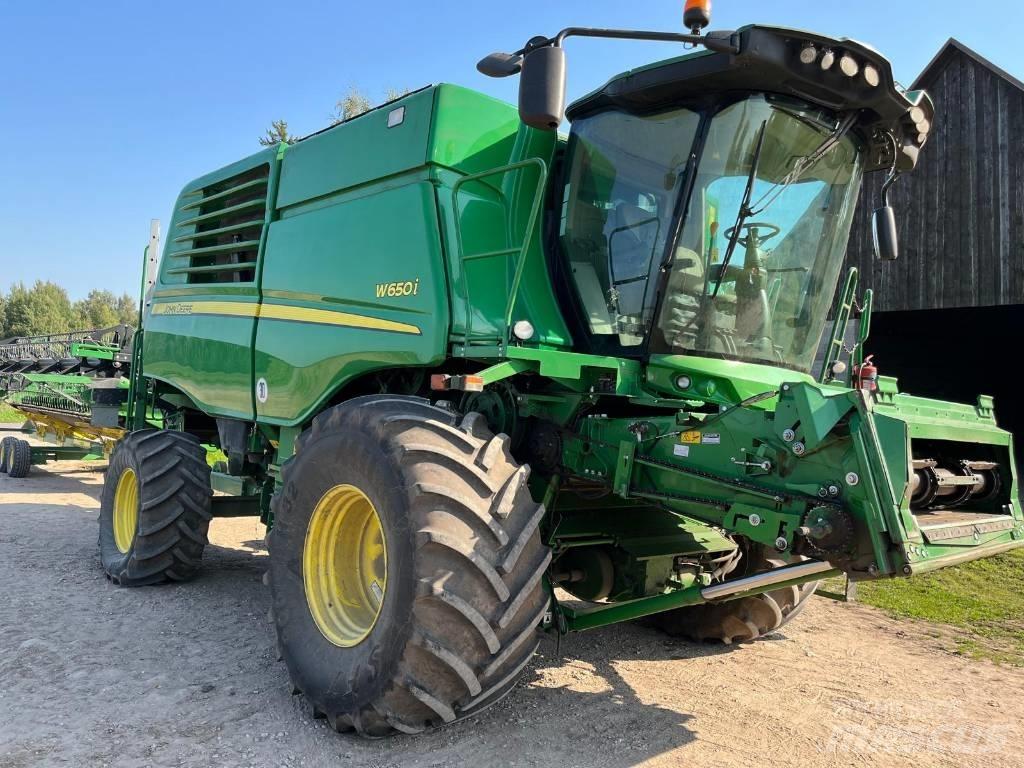 John Deere W 650 i Derliaus nuėmimo kombainai