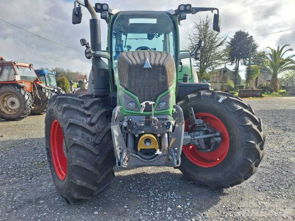 Fendt 716 Traktoriai