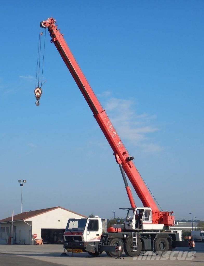 Grove GMK 3050 Visureigiai kranai