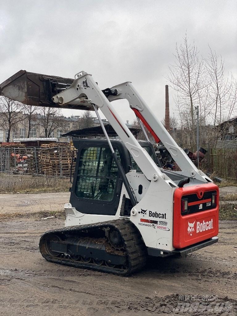 Bobcat T550 Krautuvai su šoniniu pasukimu