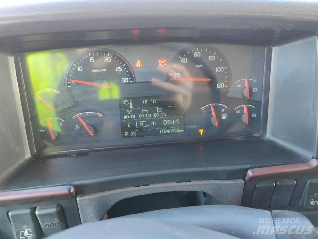 Volvo FH 16 4600 Sunkvežimiai su keliamuoju kabliu